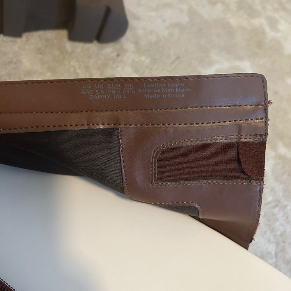 Naturalizer Darry Suede Boots, 8 wide calf - Picture 5 of 8